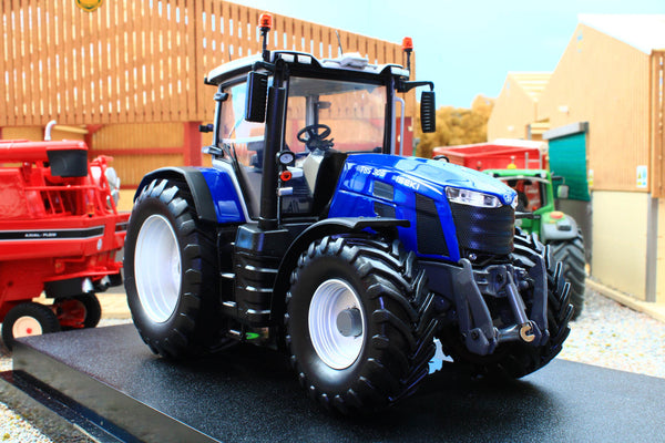 ISEKIトラクター　BIG-T T8S305　1/32ミニチュア ISEKIトラクター BIG-T T8S305 1/32ミニチュア