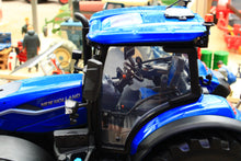 Load image into Gallery viewer, UH6810 Universal Hobbies New Holland T7.210 Dynamic Blue 4WD Tractor