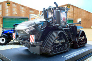 UH6820 Universal Hobbies Case IH Quadtrac 715 - Black Beauty
