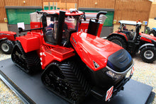 Load image into Gallery viewer, UH6821 Universal Hobbies Case Quadtrac 785