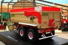 Load image into Gallery viewer, UH6837 Universal Hobbies 1:32 Scale LeBoulch Gold 2 XL 53D19 Silage Trailer