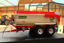 Load image into Gallery viewer, UH6837 Universal Hobbies 1:32 Scale LeBoulch Gold 2 XL 53D19 Silage Trailer
