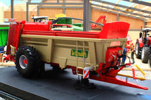 Load image into Gallery viewer, UH6838 Universal Hobbies 1:32 Scale LeBoulch HVS 51S12 Rear Discharge Spreader