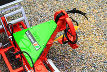 Load image into Gallery viewer, UH6850 Universal Hobbies Holaras 1:32 Scale JUMBO-HK-HUS Silage Spreader Limited Edition
