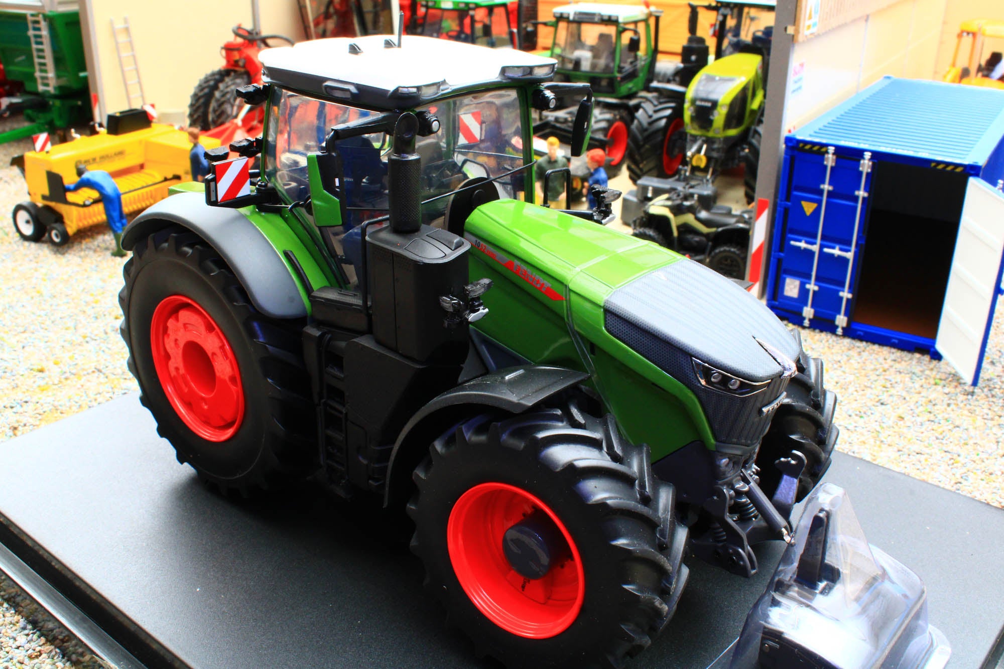 FENDT 516 Fabriqué par Universal Hobbies - porte-cle FENDT 516 Fabriqué par Universal Hobbies - porte-cle