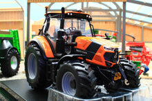 Load image into Gallery viewer, UH6860 Universal Hobbies 1:32 Scale Deutz Fahr 6150.4 TTV 4WD Tractor Municipal Version Limited Edition