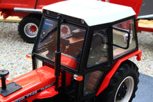 Load image into Gallery viewer, UH6869 Universal Hobbies 1:32 Scale Zetor 7745 Turbo 4WD Tractor Limited Edition