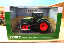Load image into Gallery viewer, UH6876 Universal Hobbies 1:32 Scale Fendt 1052 Vario 4WD Tractor U.S. Version with Row Crop Duals DETATCHED PARTS AS SHOWN