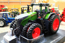 Load image into Gallery viewer, UH6876 Universal Hobbies 1:32 Scale Fendt 1052 Vario 4WD Tractor US Version with Row Crop Duals