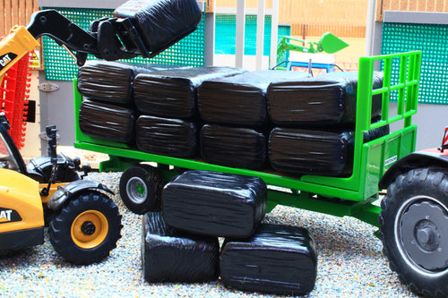 UH6882 Universal Hobies 1:32 Scale Black Wrapped Square Silage Bales x 20 - very realistic!