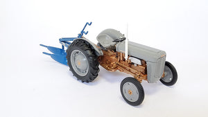 UH7126 Universal Hobbies Ferguson FE 35 with Ransomes TS 59 Plough