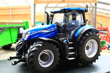 Load image into Gallery viewer, UH7201 Universal Hobbies New Holland T7.225 Blue Power 4WD Tractor