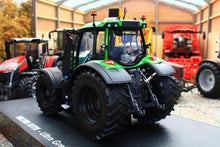 Load image into Gallery viewer, UH7236 Universal Hobbies Valtra N175 Ultra Green 4WD Tractor Limited Edition