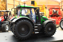 Load image into Gallery viewer, UH7236 Universal Hobbies Valtra N175 Ultra Green 4WD Tractor Limited Edition