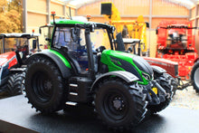 Load image into Gallery viewer, UH7236 Universal Hobbies Valtra N175 Ultra Green 4WD Tractor Limited Edition