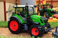Load image into Gallery viewer, USK10640 USK FENDT 313 VARIO TRACTOR - FRONT RIGHT