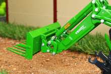 Load image into Gallery viewer, USK10641 USK FENDT 313 VARIO TRACTOR WITH FRONT LOADER - LOADER VIEW FROM REAR LEFT
