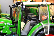 Load image into Gallery viewer, Usk10641 Usk Fendt 313 Vario Tractor With Front Loader Tractors And Machinery (1:32 Scale)