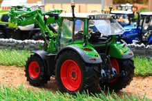 Load image into Gallery viewer, USK10642 USK Fendt 313 Vario Tractor with Loader and Round Bale Grab