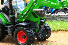 Load image into Gallery viewer, USK10642 USK Fendt 313 Vario Tractor with Loader and Round Bale Grab