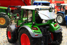 Load image into Gallery viewer, USK10661 USK 1:32 scale Fendt 314 Vario 4WD Tractor in Metal Box