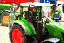 Load image into Gallery viewer, USK10661 USK 1:32 scale Fendt 314 Vario 4WD Tractor in Metal Box