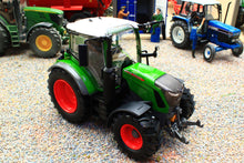 Load image into Gallery viewer, USK10661 USK 1:32 scale Fendt 314 Vario 4WD Tractor in Metal Box