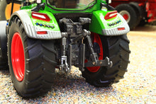 Load image into Gallery viewer, USK10661 USK 1:32 scale Fendt 314 Vario 4WD Tractor in Metal Box