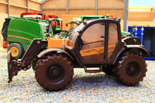 Load image into Gallery viewer, 43395(W) Weathered Britains 1:32 Scale New Holland TH 7.42 Telehandler