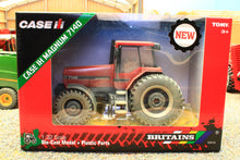 Load image into Gallery viewer, 43416(W) Weathered Britains Case IH Magnum 7140 4WD Tractor DUSTY VERSION