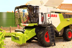 W7857 Wiking 1:32 Scale Claas Trion 720 Montana Combine Harvester with Convio 1080 Header and Trailer