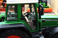 Load image into Gallery viewer, WE1001 Weise Fendt Favorit 515C Tractor