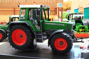 WE1001 Weise Fendt Favorit 515C Tractor