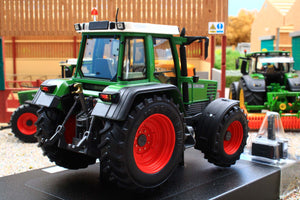 WE1001 Weise Fendt Favorit 515C Tractor