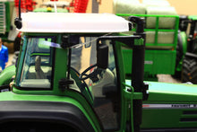 Load image into Gallery viewer, WE1002 Weise Toys 1:32 Scale Fendt Favorit 824 4WD Tractor 1996 to 2000