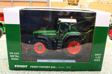 Load image into Gallery viewer, WE1002 Weise Toys 1:32 Scale Fendt Favorit 824 4WD Tractor 1996 to 2000