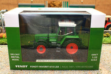 Load image into Gallery viewer, WE1007 Weise Toys Fendt Favorit 615 LSA Tractor