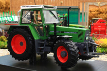 Load image into Gallery viewer, WE1007 Weise Toys Fendt Favorit 615 LSA Tractor