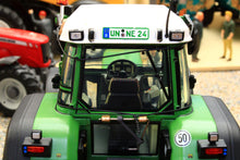 Load image into Gallery viewer, WE1025 Weise Toys Fendt Favorit 926 Vario 4WD Tractor