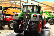 Load image into Gallery viewer, WE1025 Weise Toys Fendt Favorit 926 Vario 4WD Tractor