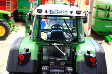 Load image into Gallery viewer, WE1026 Weise Toys 1:32 Scale Fendt Favorit 926 Vario Gen 2 4WD Tractor