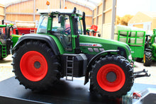 Load image into Gallery viewer, WE1026 Weise Toys 1:32 Scale Fendt Favorit 926 Vario Gen 2 4WD Tractor
