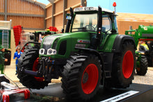 Load image into Gallery viewer, WE1026 Weise Toys 1:32 Scale Fendt Favorit 926 Vario Gen 2 4WD Tractor