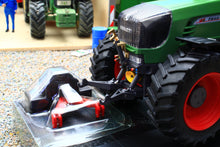 Load image into Gallery viewer, WE1027 Weise Toys 1:32 Scale Fendt 930 Vario TMS 4WD Tractor
