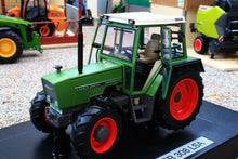 Load image into Gallery viewer, WE1047 Weise Toys Fendt Farmer 308LSA 4WD Tractor