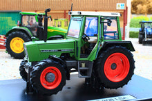 Load image into Gallery viewer, WE1047 Weise Toys Fendt Farmer 308LSA 4WD Tractor