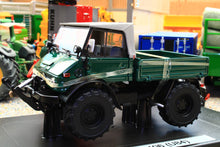 Load image into Gallery viewer, WE1048 Weise Toys 1:32 Scale Unimog 406 with Softtop in Moss Green