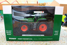 Load image into Gallery viewer, WE1070 Weise Toys Fendt Favorit 816 4WD Tractor