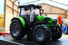 Load image into Gallery viewer, WE1086 Weise Toys 1:32 Scale Deutz 6135C TTV Warrior 4WD Tractor in Limited Edition Java Green