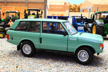 Load image into Gallery viewer, WEL24128G Welly 124 Scale Range Rover in Green 1970